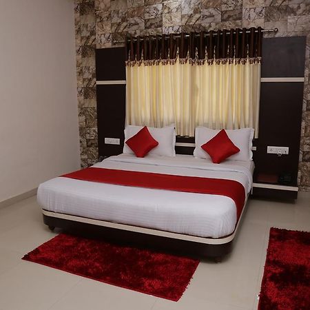 Hotel Rudra Plaza Дварка Экстерьер фото