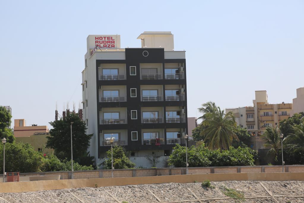Hotel Rudra Plaza Дварка Экстерьер фото